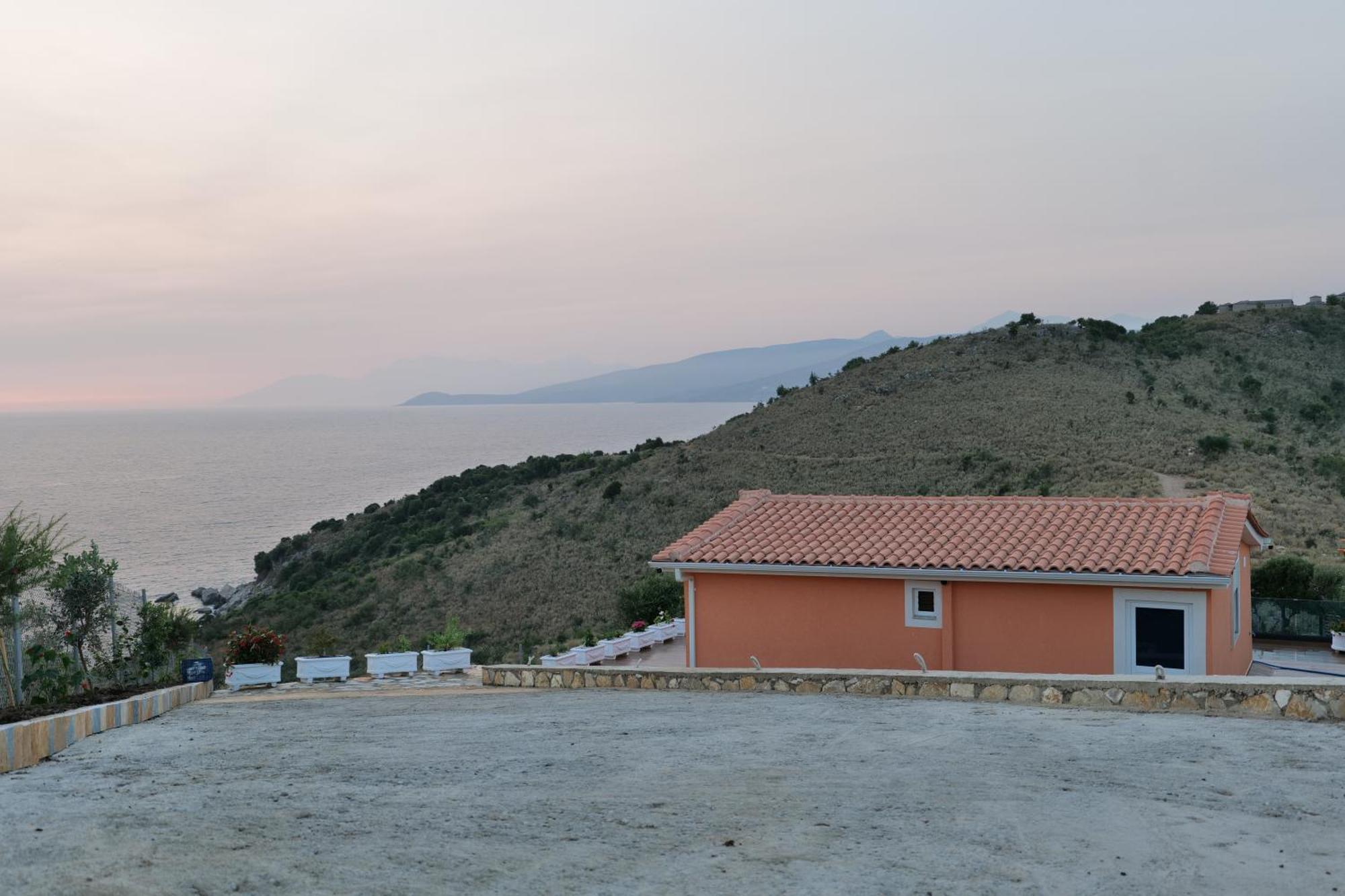 Twins Villa Σαράντα Εξωτερικό φωτογραφία